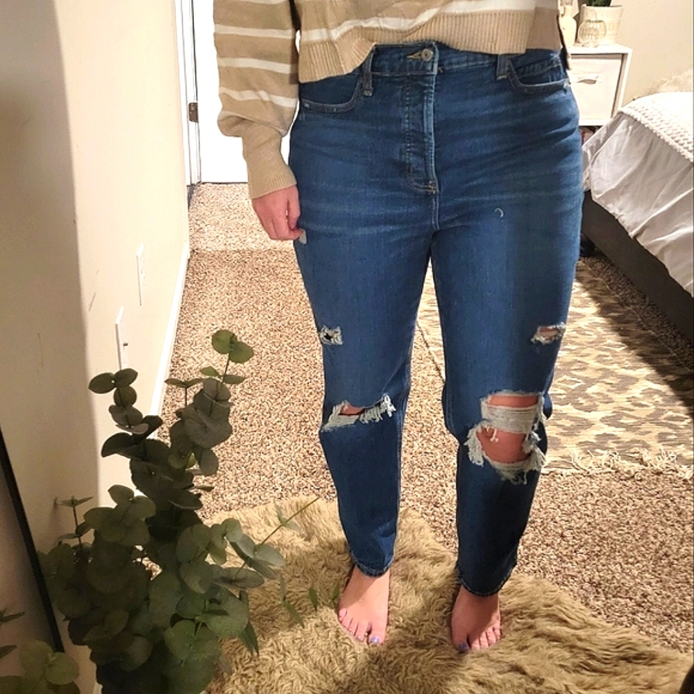NWOT Sky-hi Straight Jeans